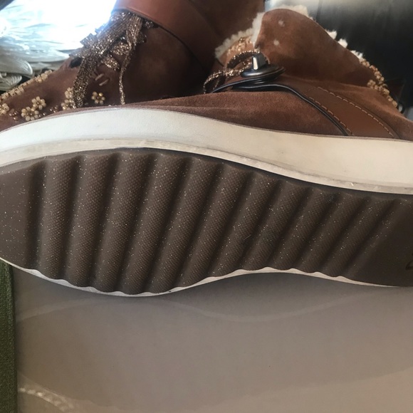 Coach suede fur lined boots - Picture 4 of 4